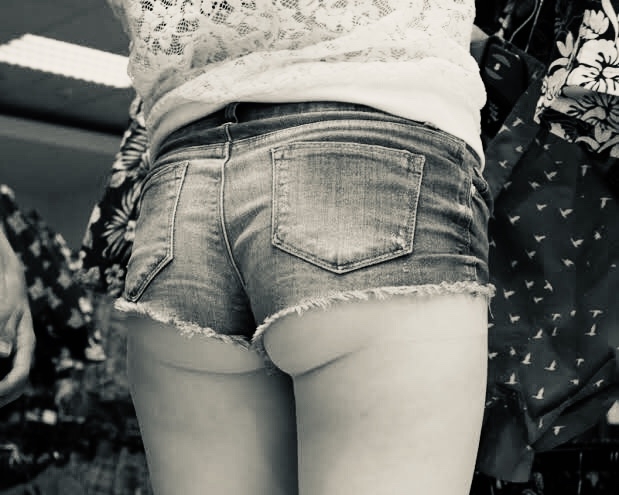 00004737