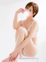 山下 にな(28)