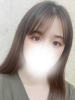 中野れみ(24)