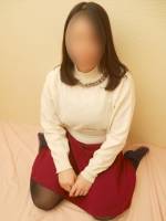 ゆり(28)
