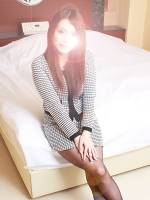 芹那(25)