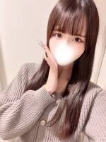 三森りりは(24)