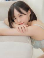 東条もな(20)