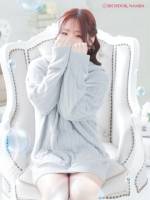 みな(21)