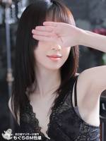 あい(24)