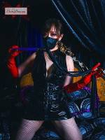 椿奈々女王様()