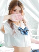 まなつ(24)
