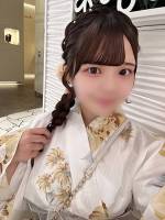 愛咲にじほ(18)