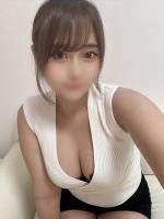 星川れいか(22)