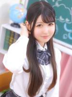井上まこ(18)