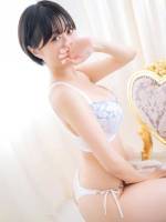 あい(28)