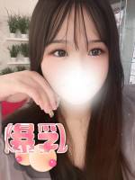 綾瀬もも(18)