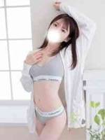 御守みまり(26)