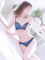れい(30)
