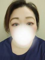ゆり(27)