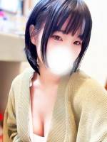 れい(20)