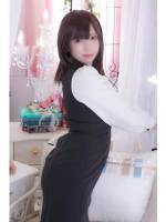 芽衣子(24)